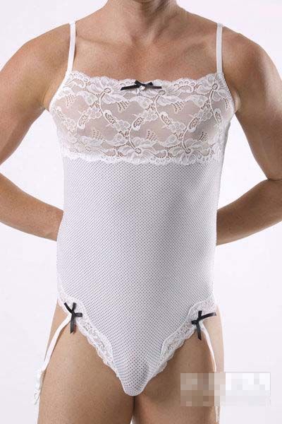 日本<em>男士胸罩</em>亮瞎眼 <em>男人为啥</em>要<em>穿</em>女装(图)_消