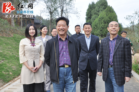 朱国军深入“双联双解六攻坚”主题活动联系项目调研