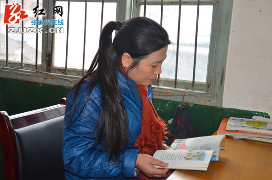 张家界平凡教师刘亚琴用爱谱写