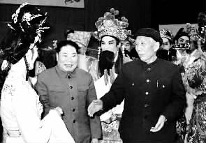 继往开来书写湖南文艺发展繁荣新华章