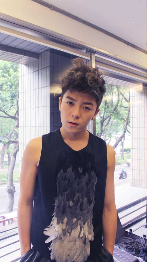 [视频] 王栎鑫 被传将出演《流星花园3》定妆造