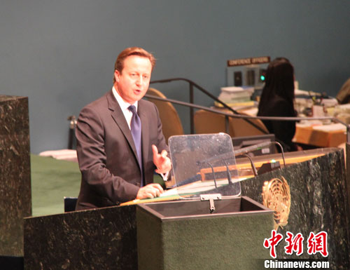 卡梅伦访华前开微博1天吸引超10万中国“粉丝”