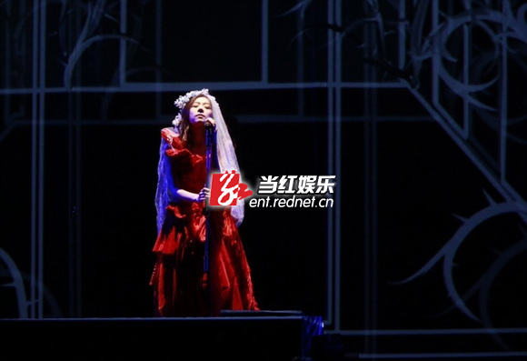 陈绮贞“时间的歌”小巨蛋开唱
