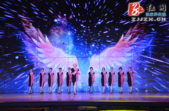 第八届“健晨杯”全国中老年剑拳操舞公益大赛在张家界举行