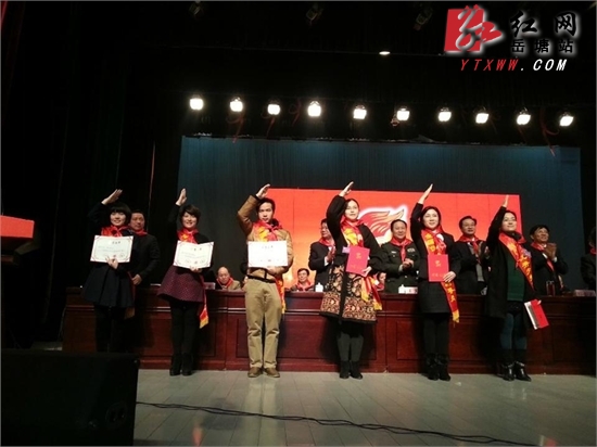 湘纺小学一教师荣获“全国优秀少先队辅导员”称号