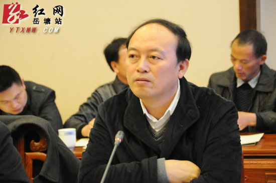 黄顺玲：指方村美丽且具特色 新农村建设发展后劲足