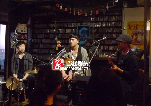 独立音乐敲醒时代渴望 摩登天空15周年推出精选合辑
