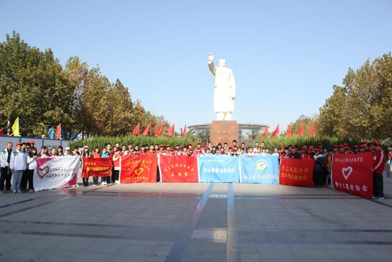 中国大学生打响雾霾保卫战