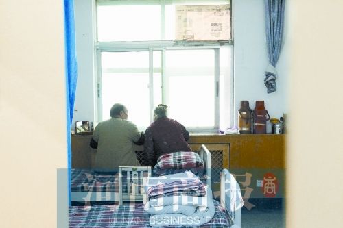 这个故事 让人既心酸又无奈