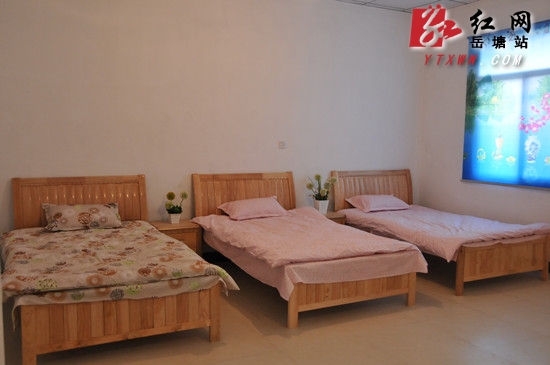 岳塘区新建6所农村幸福院温暖老人心