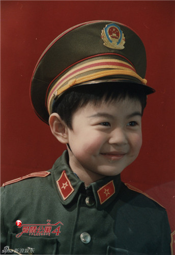 [视频]《爱情公寓4》悬念重重 主演童年照曝光