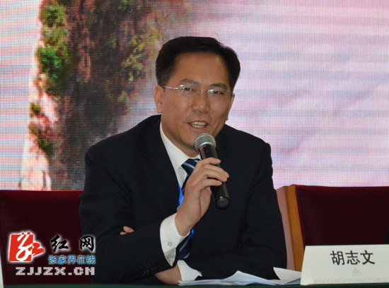 张家界新发现 绝美峰墙杨家界揭开神秘面纱（组图）