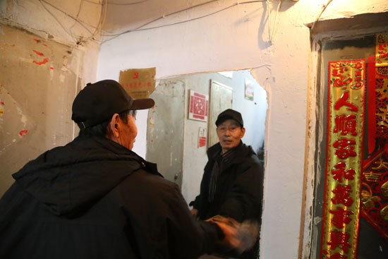 李俊熠:20年持之以恒 雷锋战友传承“雷锋精神”【4】