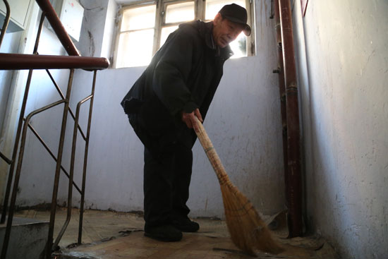 李俊熠:20年持之以恒 雷锋战友传承“雷锋精神”【6】