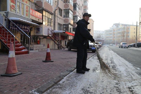 李俊熠:20年持之以恒 雷锋战友传承“雷锋精神”【7】