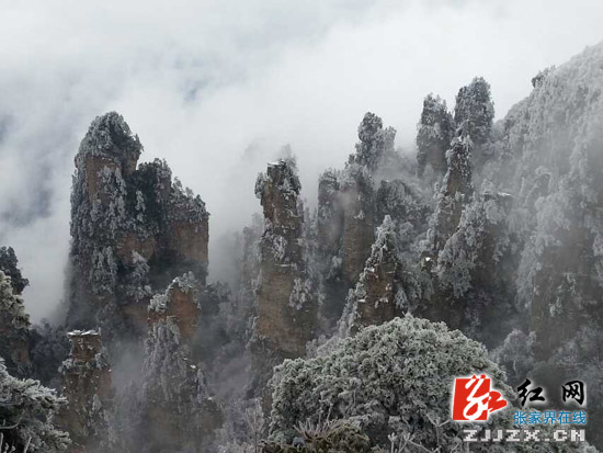 武陵源迎来新年首场降雪（组图）