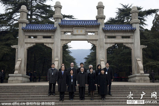 台湾陆委会主委王郁琦拜谒南京中山陵_央广网