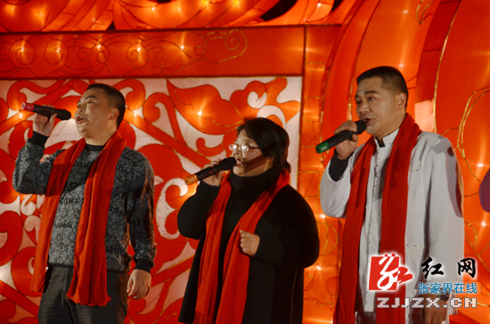 “中国梦.百花迎春”张家界市文联庆元宵晚会激情上演
