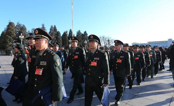 Premier Li delivers govt work report