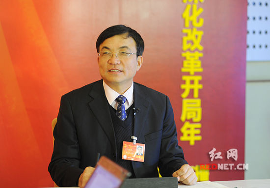 齐振伟代表建议：将《环境保护法》提升为国家基本法