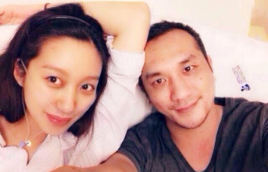 黄觉妻子顺产诞下二胎千金 自曝婴儿吃奶萌照