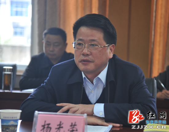 蒋益民一行到张家界市调研住房和城乡建设工作