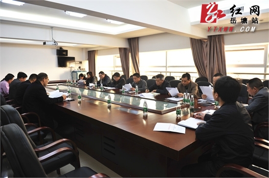 提高审判能力 王永红带队调研岳塘法院