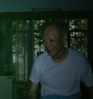 上海老伯卖闹市区别墅 倾囊捐资2000万助学