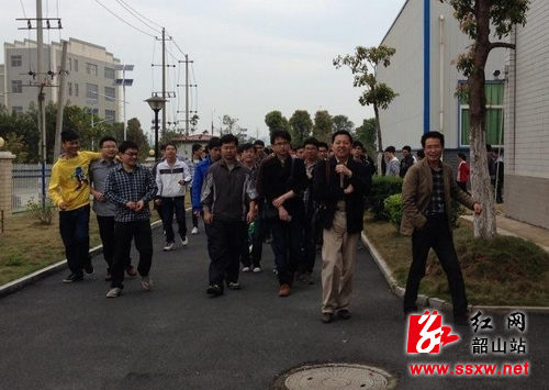 湖南工程学院的学生们