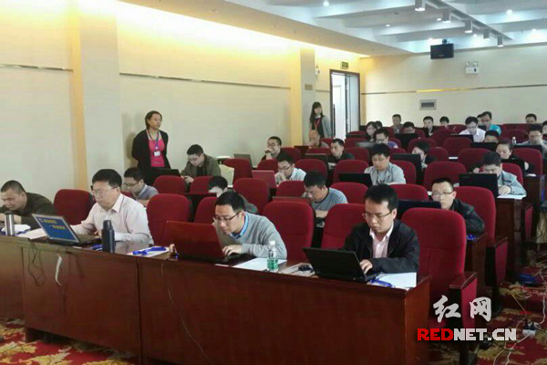 湖南首期网络舆情分析师培训班结束 5月中旬可