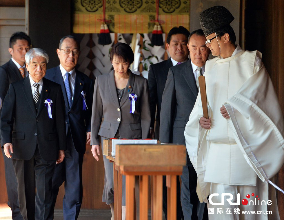 约150名日本议员参拜靖国神社(组图)