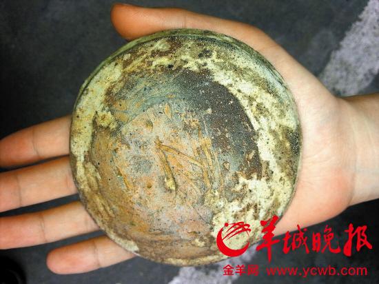 周朝陶器在梁化的农家被用来喂鸡