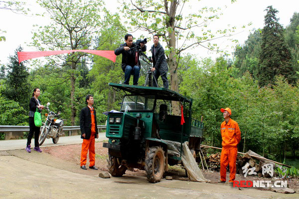 绥宁县首部公路微电影《守护》开机