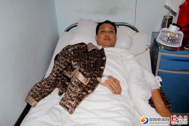 4月23日上午，刘师傅还在邵阳市中西结合医院接受治疗