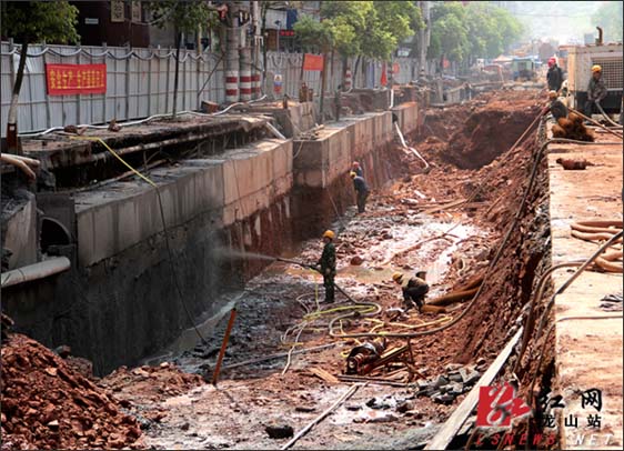 龙山地下商业街全面开挖 计划240天竣工(图)