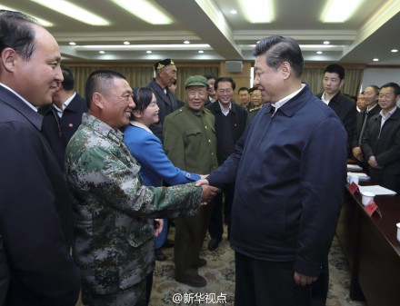 习近平称赞戍边民兵：了不起非常敬佩（图）
