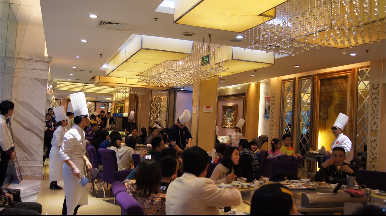 阿利与艾德犇法式铁板:舞蹈传递美食正能量