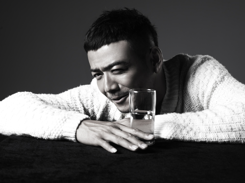杨烁嬉皮童真