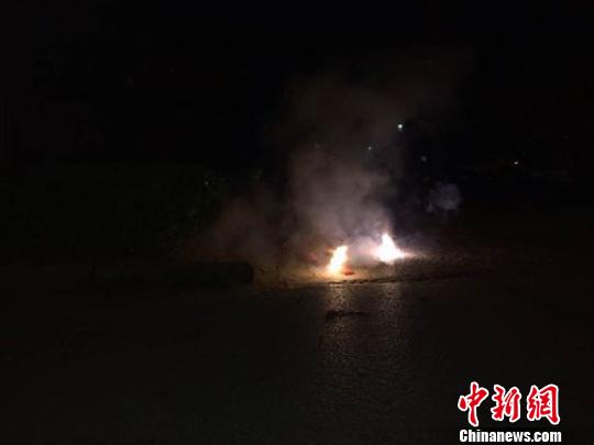 江苏沛县“520”奇葩谣传母亲为儿子放鞭炮消灾