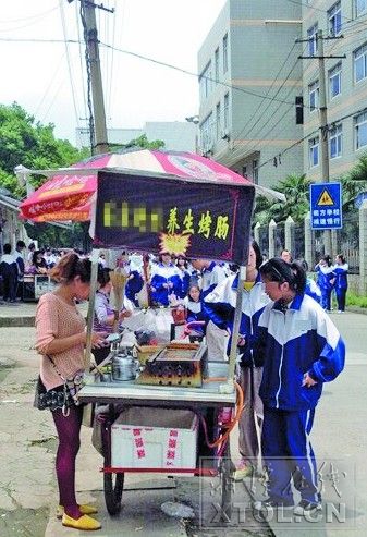 湘潭校园食品安全调查:袋装饮料标注生产日期