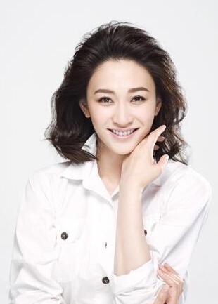 李小冉否认与鄢颇情变：妙龄女子是共同好友
