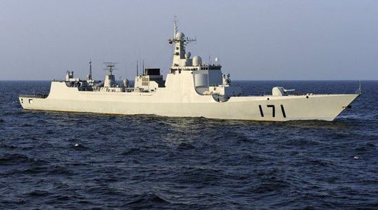 中国海军舰艇编队起航参加“环太平洋-2014”演习