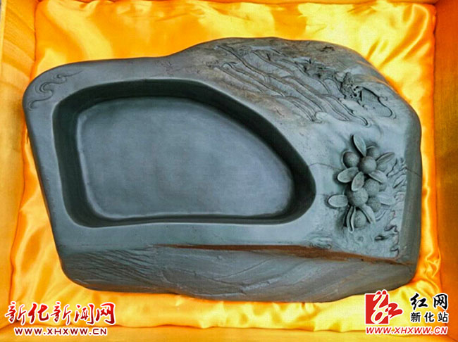 新化杨梅节:28斤碗怎么像棉鞋