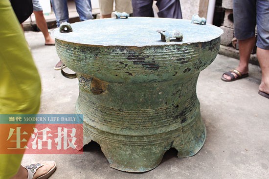 这就是武鸣几位农民挖出的千年青铜鼓
