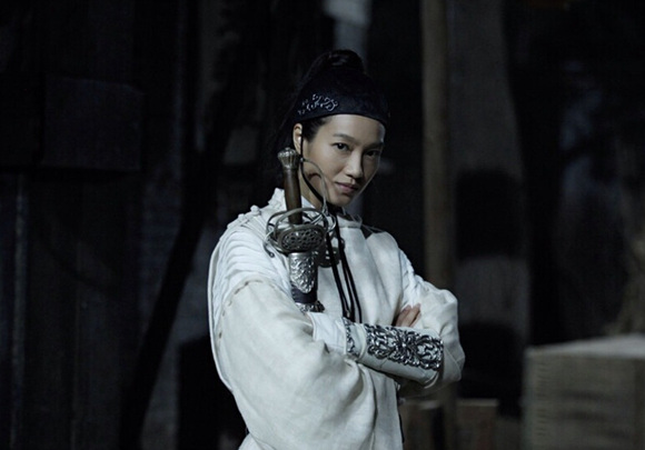 朱丹《绣春刀》女扮男装