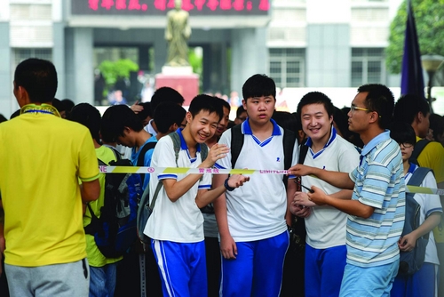 huangj1406869_nEO_IMG.jpg