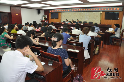 湘潭县正在寻找五名大学生村官之星