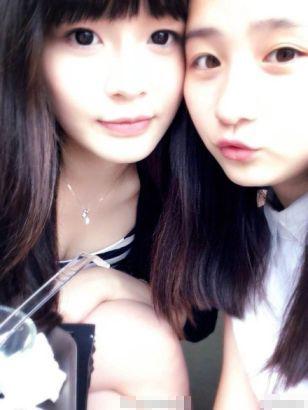 空乘专业单身美女发微博求帮搬宿舍 50多人争抢