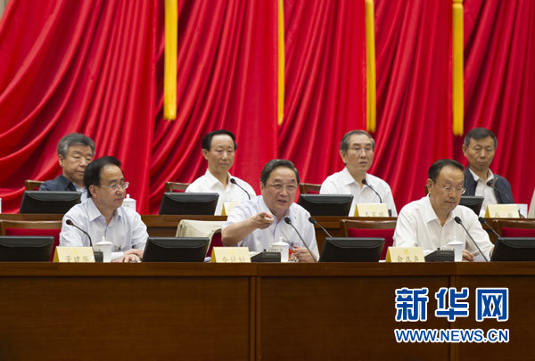 6月25日，政协十二届全国委员会常务委员会第六次会议在北京闭幕。中共中央政治局常委、全国政协主席俞正声出席闭幕会并讲话。新华社记者谢环驰 摄