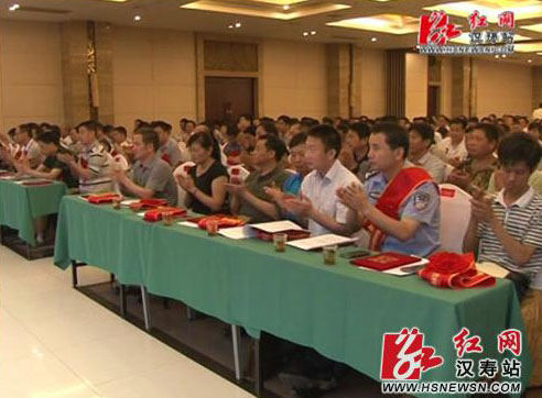 优秀工作者、优秀党员等受表彰人员